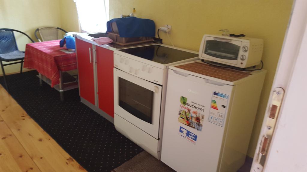 Apartmani Emil Podgorica Zewnętrze zdjęcie