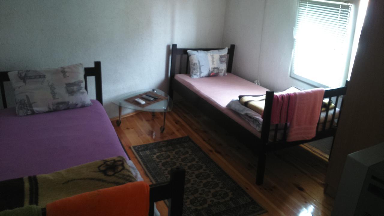 Apartmani Emil Podgorica Zewnętrze zdjęcie