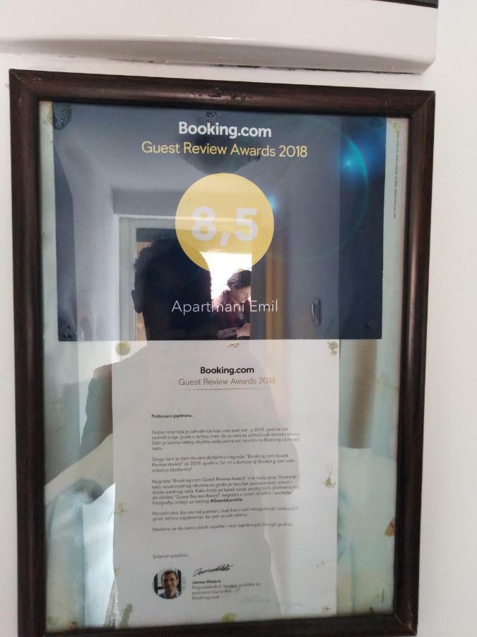 Apartmani Emil Podgorica Zewnętrze zdjęcie